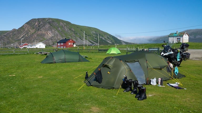 Stave. Norwegische Landschaftsroute Andøya.
