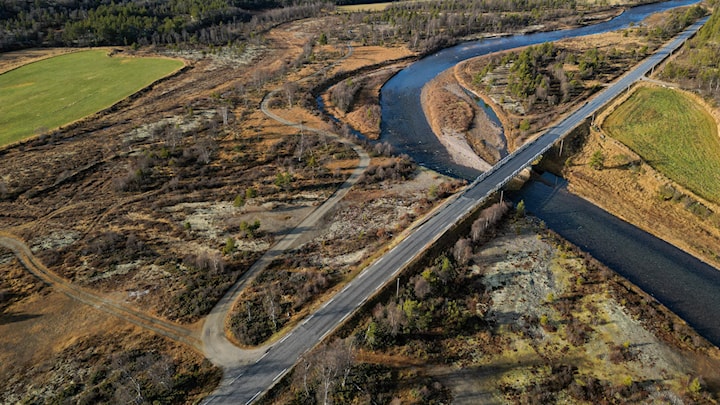 Oversikt over rasteplassen ved Grimsa bru. Foto: Harald Christian Eiken, vmproduksjon.no