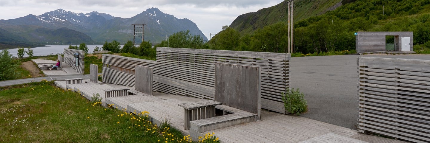 Raste- og utsiktsplassen Torvdalshalsen på Vestvågøya