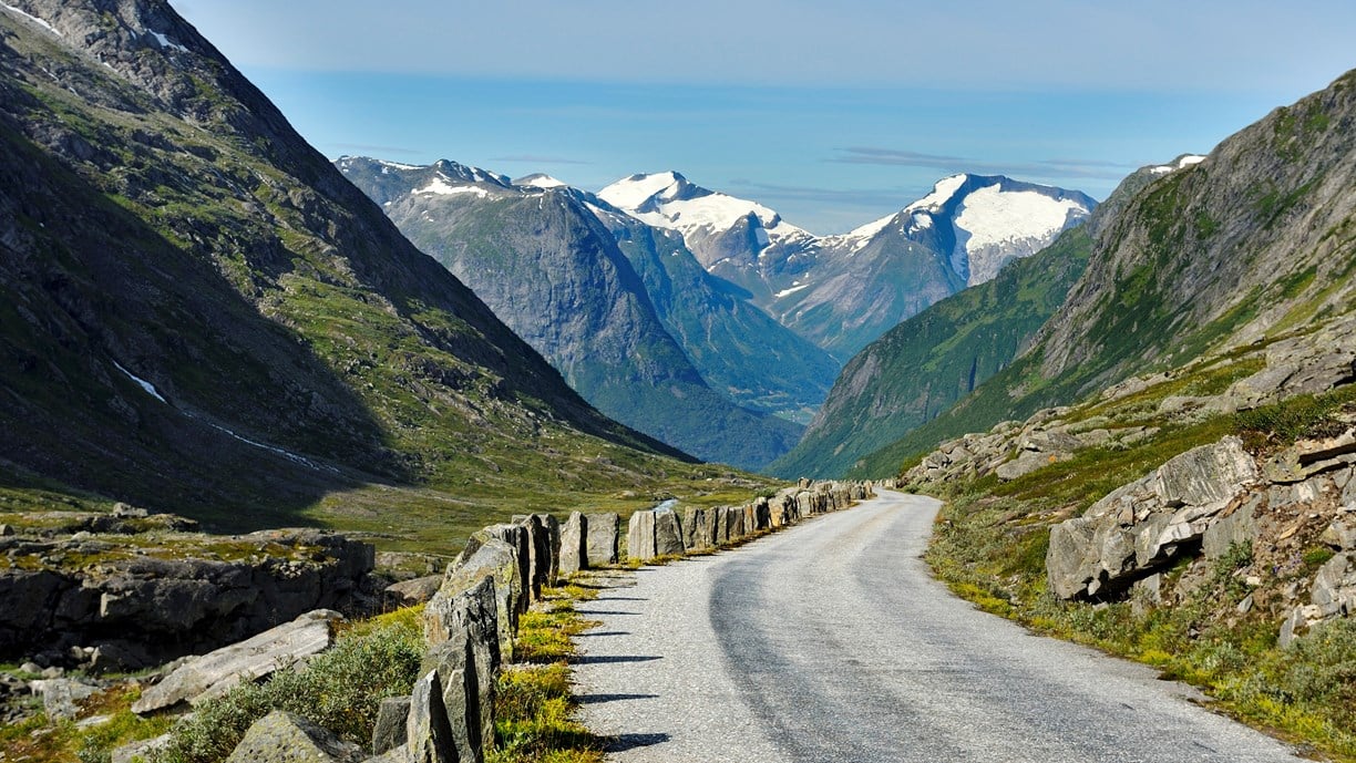 Videdalen. Norwegian Scenic Route Gamle Strynefjellsvegen.