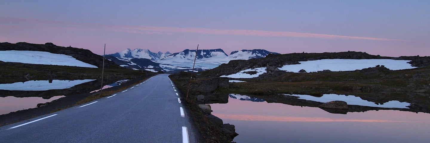 Tidleg morgen over Sognefjellet.