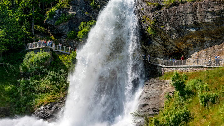 Steinsdalsfossen.
