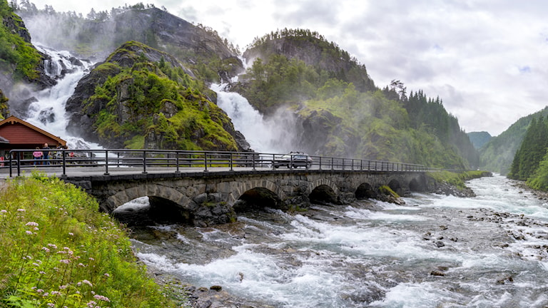 Låtefossen.