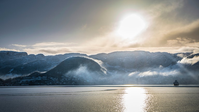 Hjelmelandsfjorden.